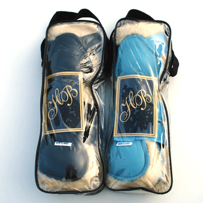 11118 HB Beenbeschermingset met bont Zwart Pony