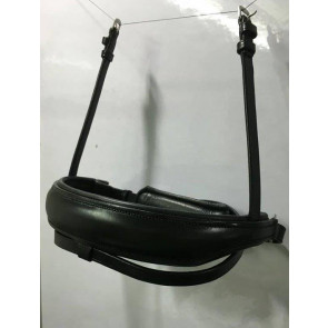 421 HB Showtime anatomic neusriem Zwart Cob